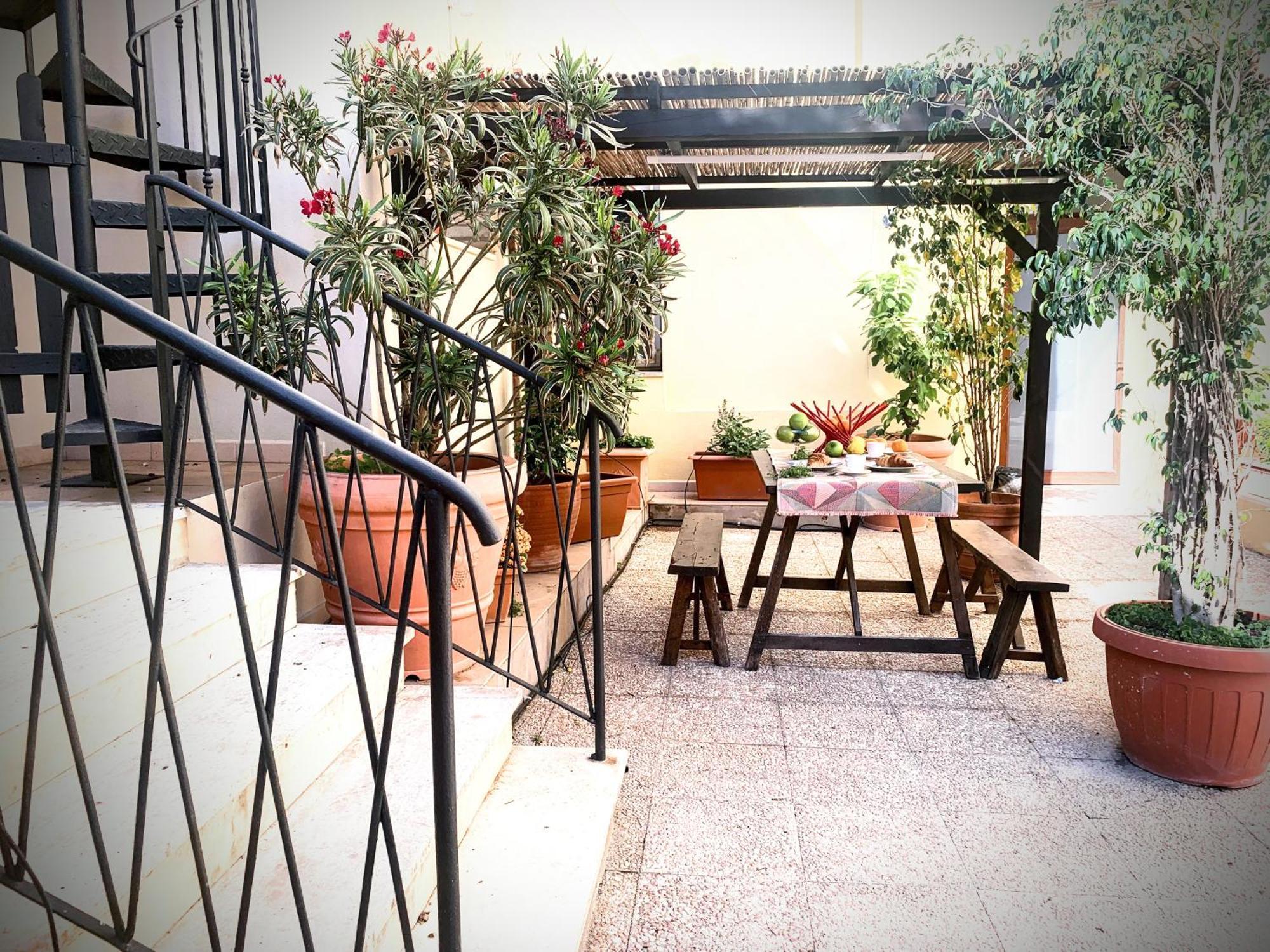 דירות קליארי Oasi Urbana Con Terrazza E Vista מראה חיצוני תמונה